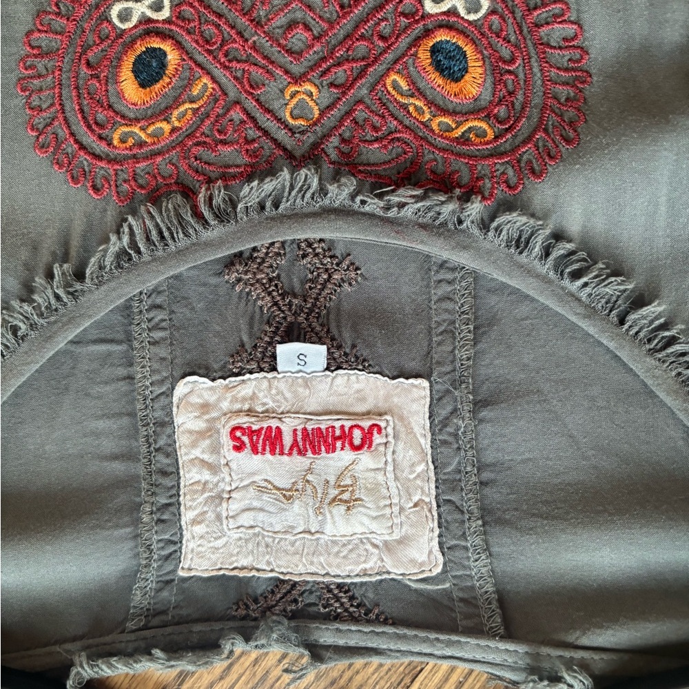 Johnny Was Biya Effie Challis Boho Embroidered Blouse Gray Size S - Picture 5 of 9
